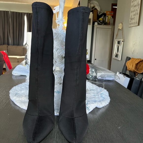 Black sock heels - Picture 7 of 12